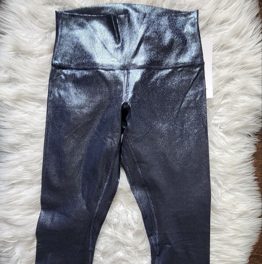 Lululemon align HR Rib pant 28" shine - Picture 8 of 10
